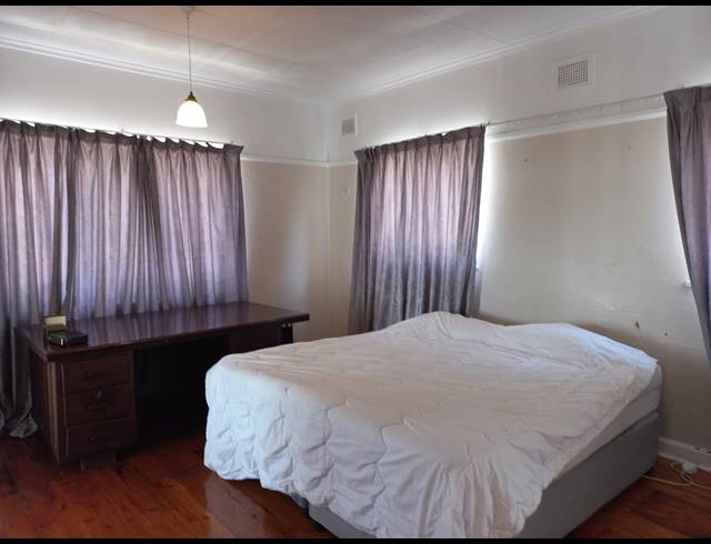 5 BEDROOM HOUSE TO LET IN MORNINGSIDE